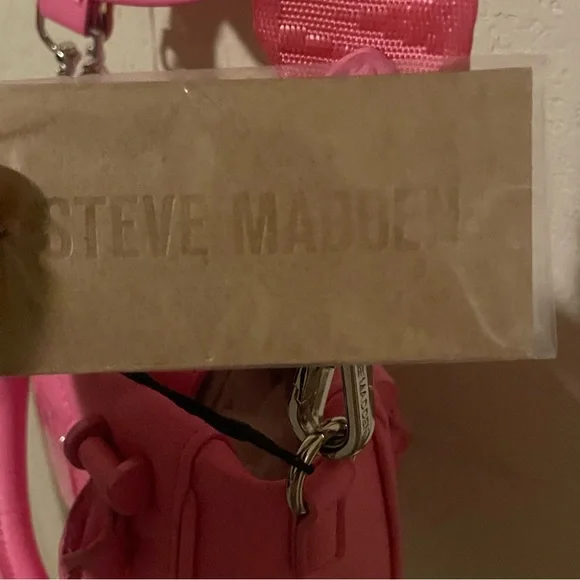 Pink Steve Madden bag - Picture 4 of 6